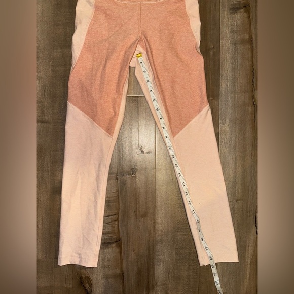 Outdoor Voices 3/4 Warmup Leggings Size XS - Picture 6 of 8